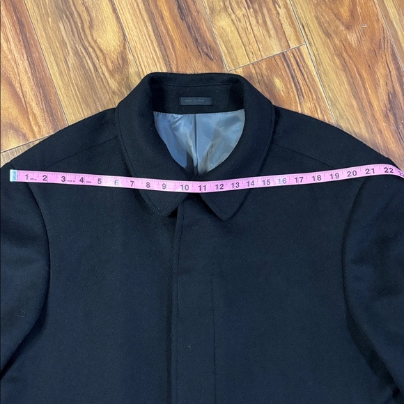 Calvin Klein Black Men's Wool Coat, Size 44R. - Picture 13 of 16